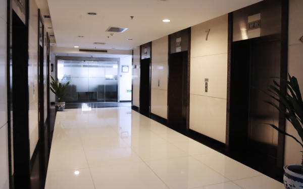 办公区电梯间展示