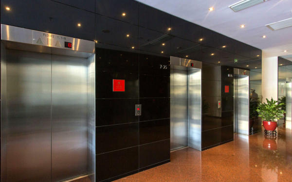 盛福大厦电梯厅