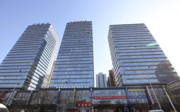 世纪科贸大厦外观图