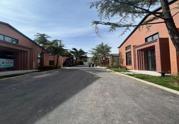 丰台花乡⻘旅科创园