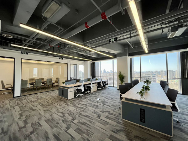 达美中心精装带家具办公室出租