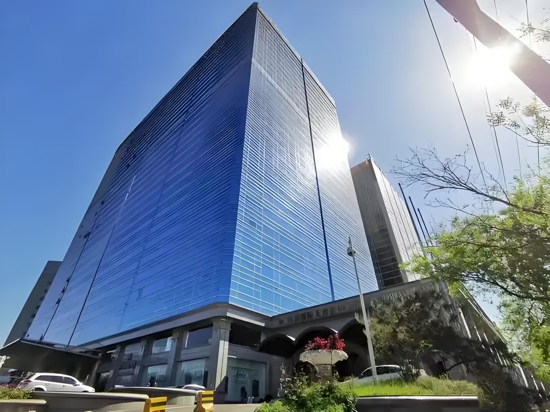 鹏润大厦外观图