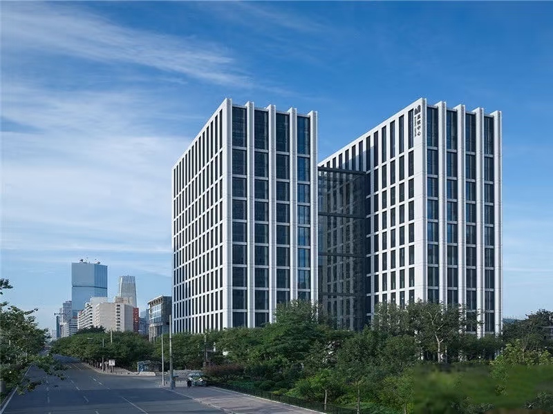 北京嘉铭中心外观图