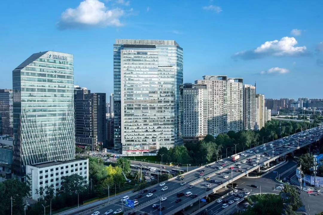 远洋国际中心A座外观图