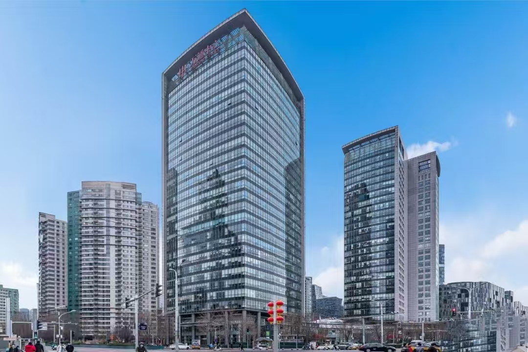 万通中心写字楼外观图