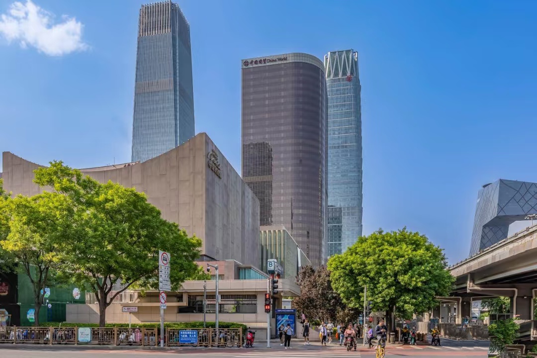 国贸写字楼2座外观图