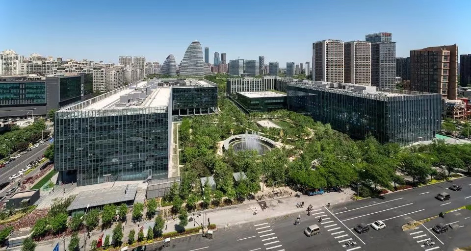 利星行中心C座外观图