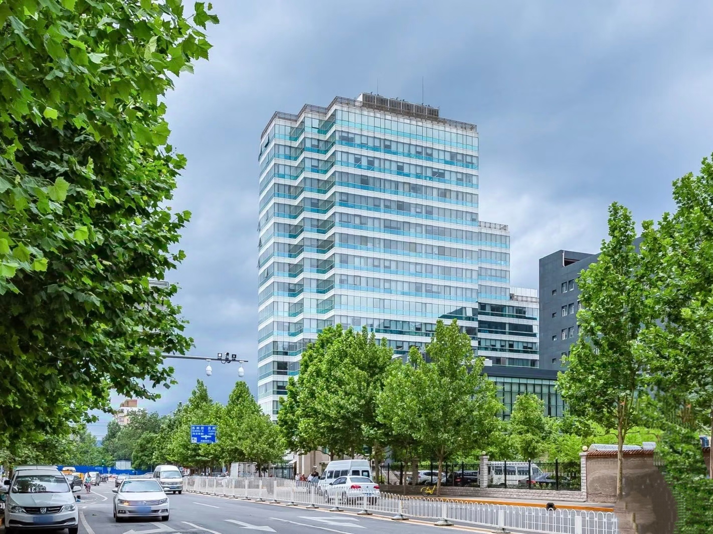 神州数码大厦外观图