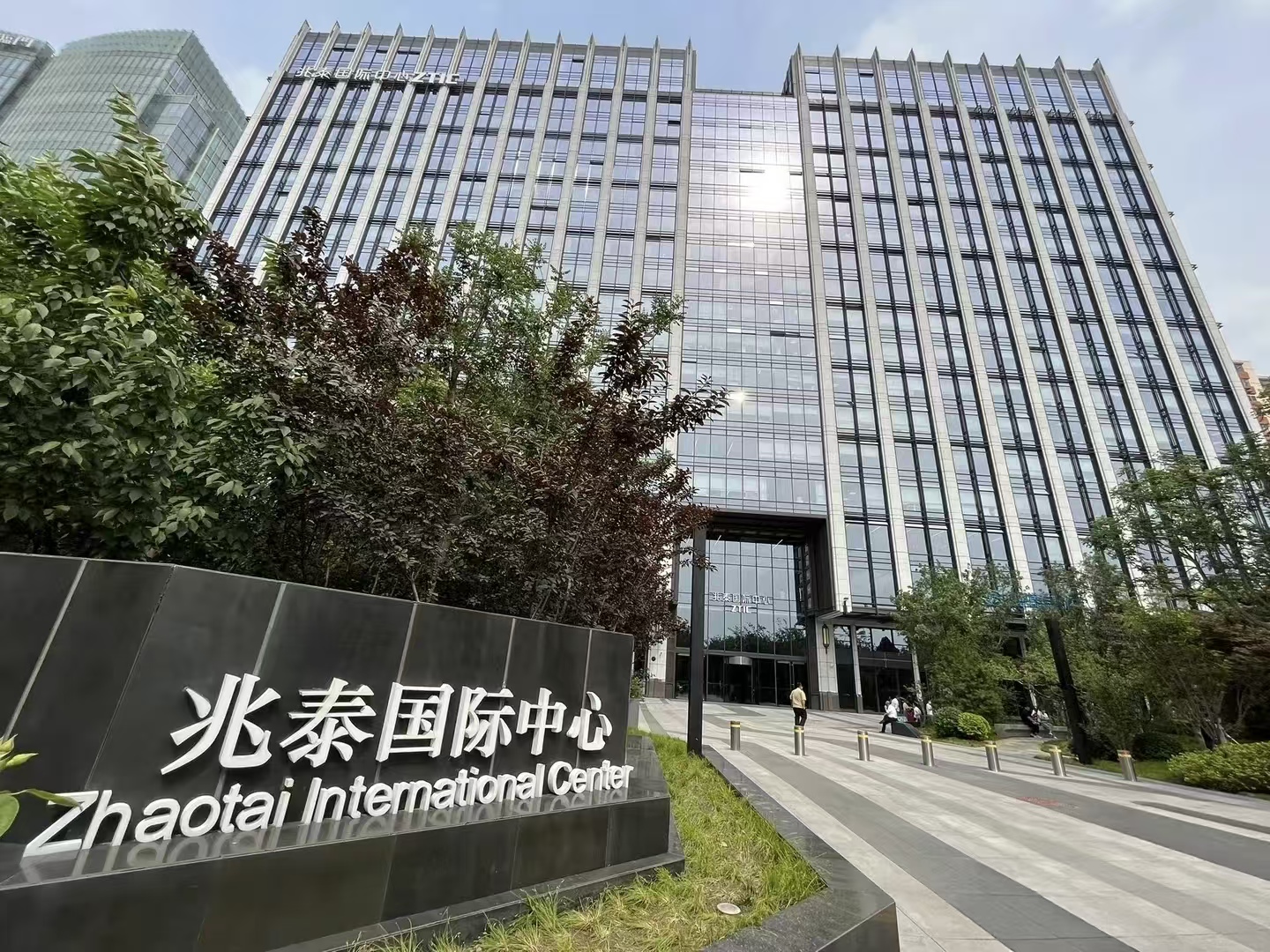 兆泰国际中心DEC座写字楼租赁全攻略：面积/租金/联系方式汇总，2026年最新空置房源更新中