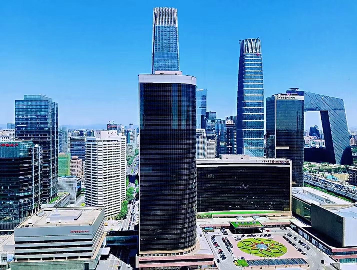 北京国贸一期写字楼:全球500强企业的首选办公地 北京国贸一期写字楼:全球500强企业的首选办公地