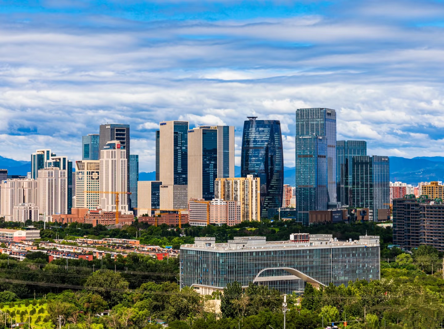 丽泽办公楼售价 + 2025购买指南:选现房还是期房?附政策红利 丽泽办公楼售价 + 2025购买指南:选现房还是期房?附政策红利