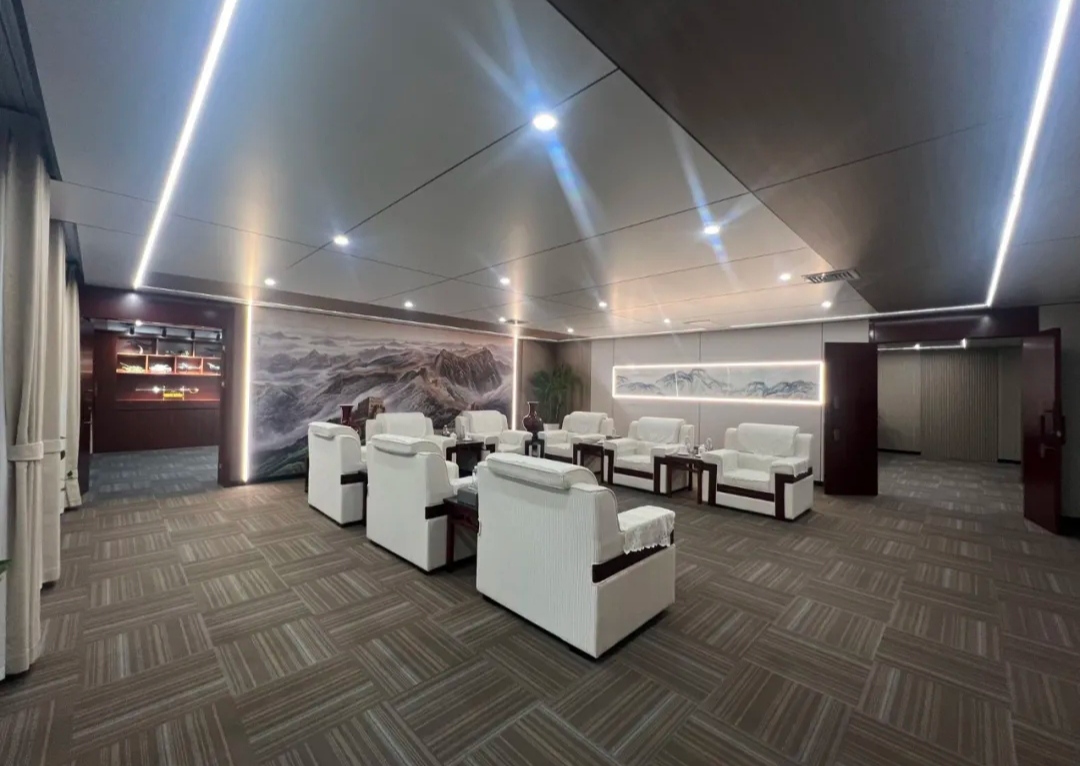 企业总部优选:朝阳公园内独栋整租,1567㎡空间赋能国际商务格局 企业总部优选:朝阳公园内独栋整租,1567㎡空间赋能国际商务格局