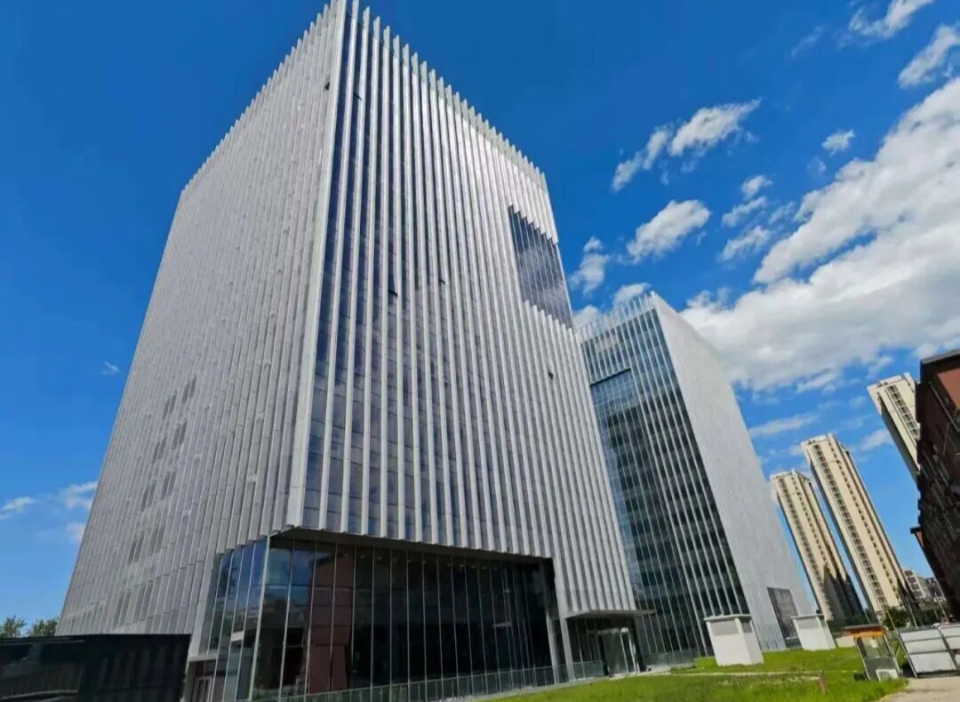 第四使馆区企业独栋出售:东坝1.8-3.7万平米央企品质双子塔科研楼 第四使馆区企业独栋出售:东坝1.8-3.7万平米央企品质双子塔科研楼