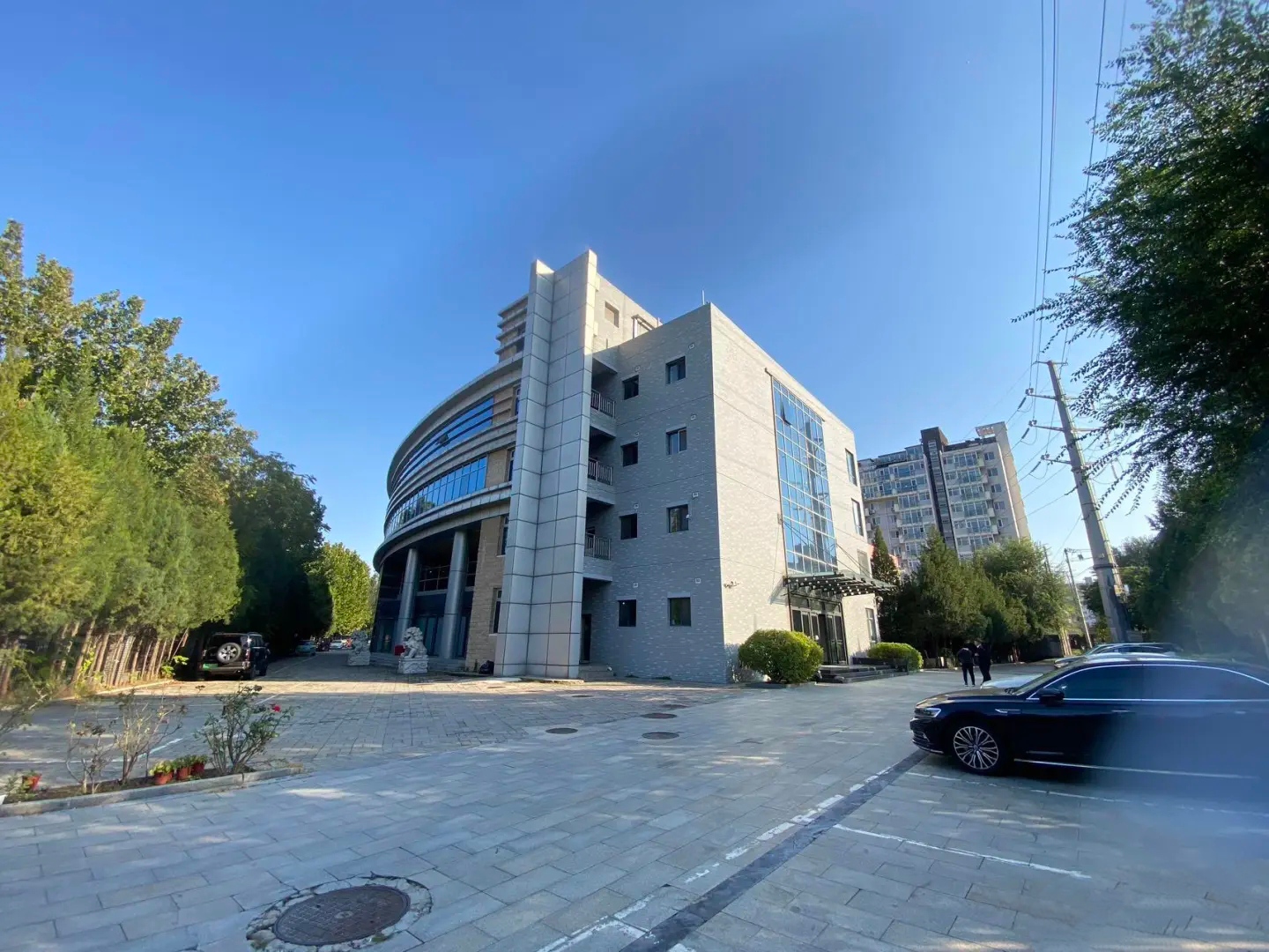 北苑独楼出租:三层2600㎡独栋免费停车,文创/MCN机构选址首选