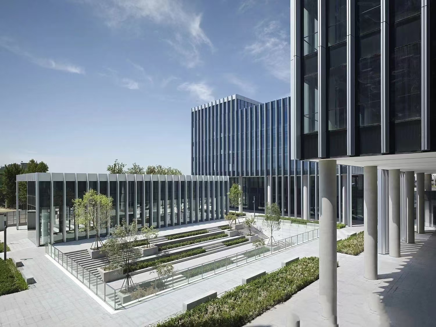 嘉铭东枫产业园:低密度3.9万㎡5A级办公空间,LEED铂金认证