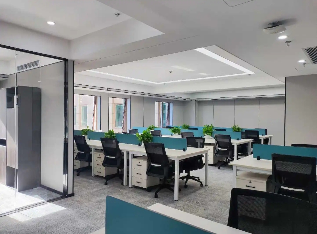 荷华明城大厦:东二环建国门661.2㎡现房办公室,3块全含!标配家具