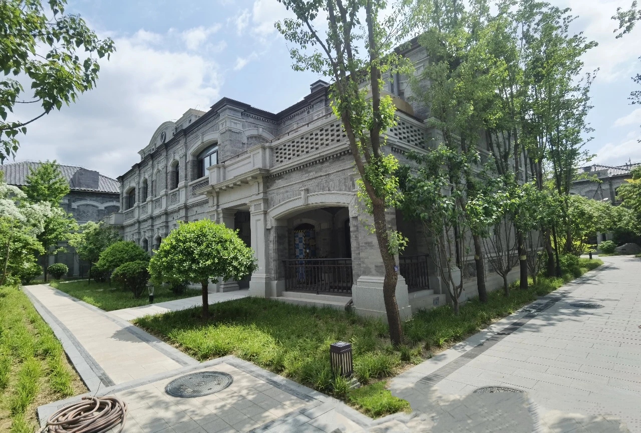 东城前门550㎡别墅出租:企业家的私人会客厅,总部办公绝佳之选‌