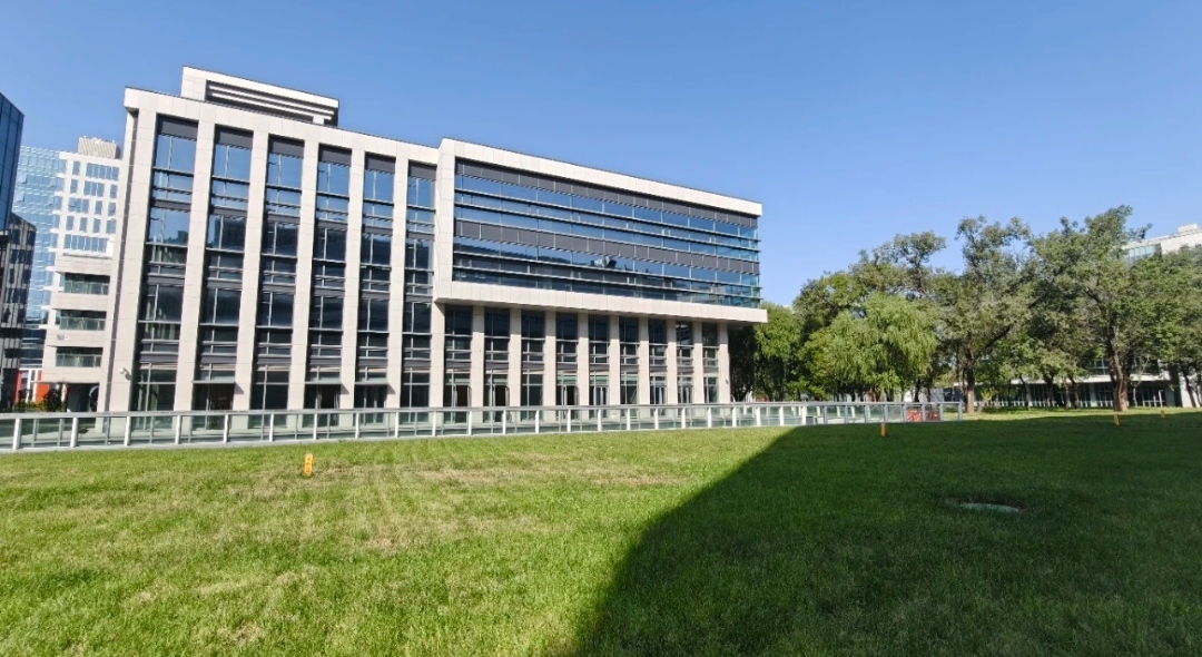 北四环5740㎡有冠名权企业独栋:地铁15号线上盖|送花园+958车位