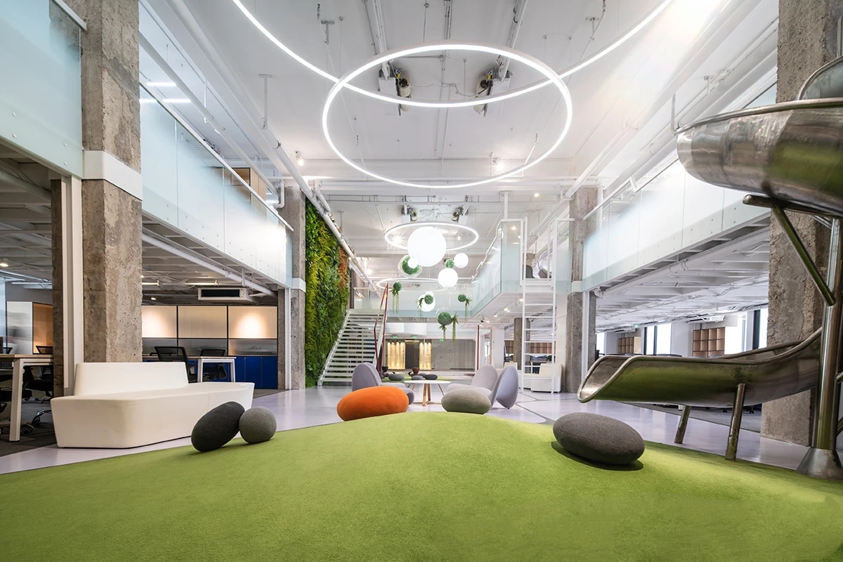 光明楼整层写字楼出租:东城区2712.96㎡整层办公空间 | 5.5米层高