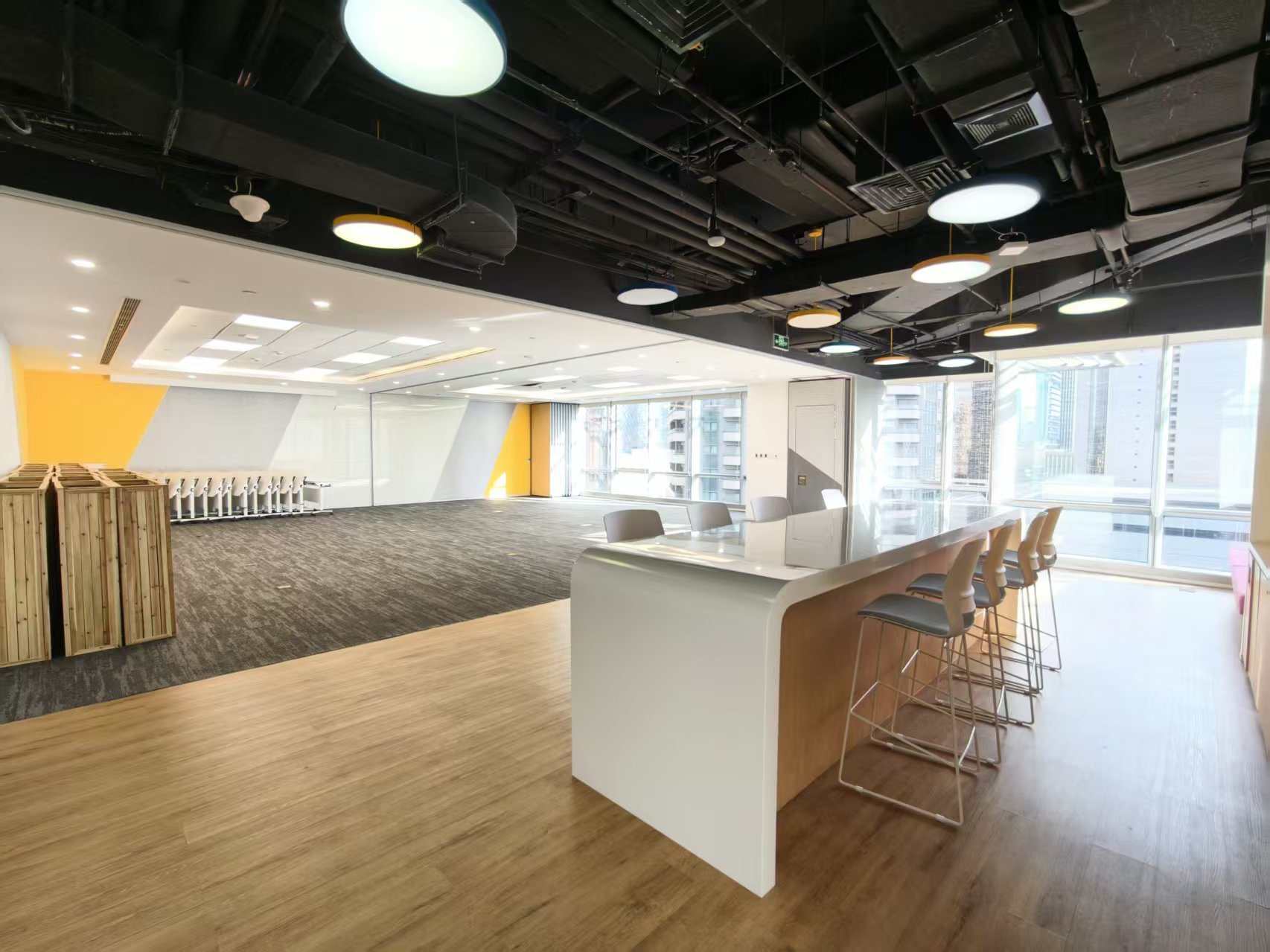 CBD核心区附近整层办公室出租:2026最新房源汇总!精装带家具・拎包入住 CBD核心区附近整层办公室出租:2026最新房源汇总!精装带家具・拎包入住