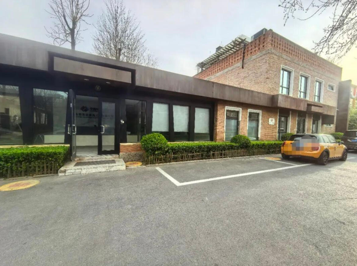 车公庄独门独院｜805㎡带露台+电厨房，年租300万含物业发票，园区内稀缺独栋，稀缺面世！