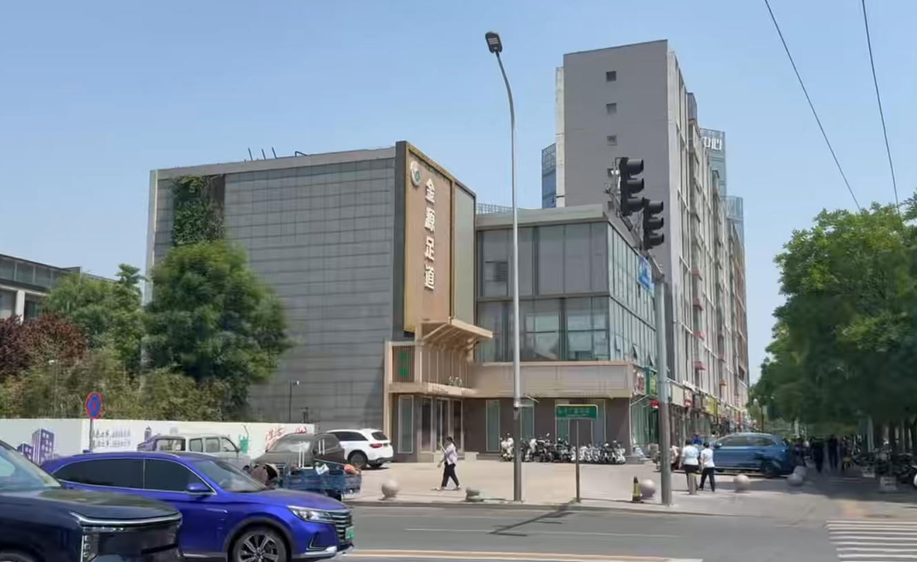 来广营地铁旁｜2285㎡酒店/公寓物业出租，紧邻美团总部+40万㎡办公圈，一公里无竞品，稀缺臻位！