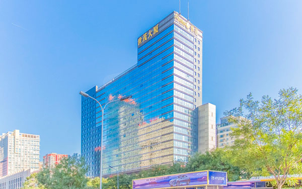 北京世茂大厦正门图